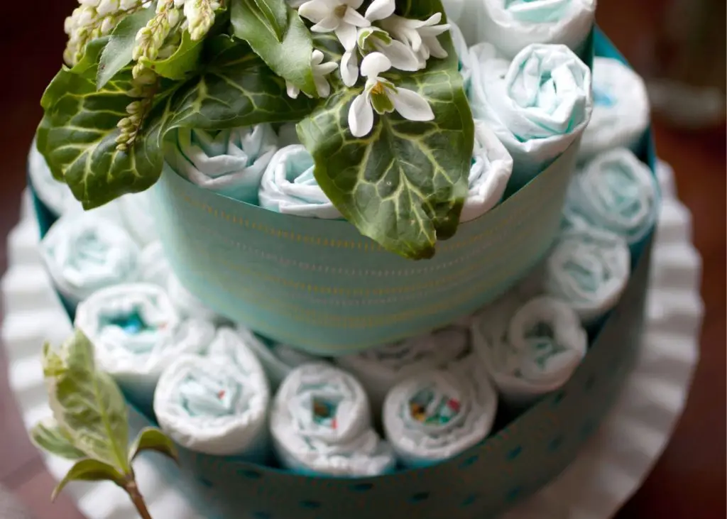 green diaper cake example
